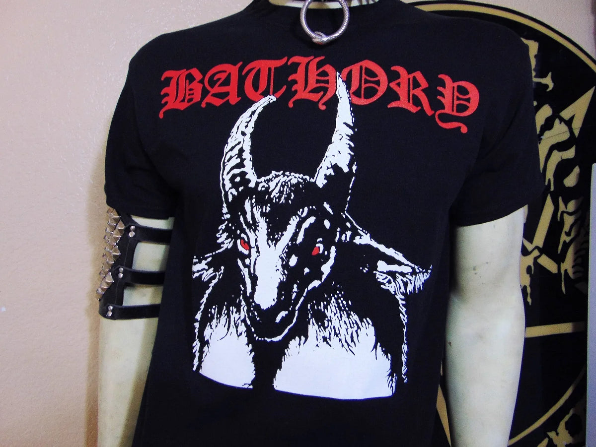 Heavy Metal Band Printed Short-sleeved Y2k Hip-hop Top Casual Loose Streetwear Rock Punk Printed T-shirt Fan Gift Unisex