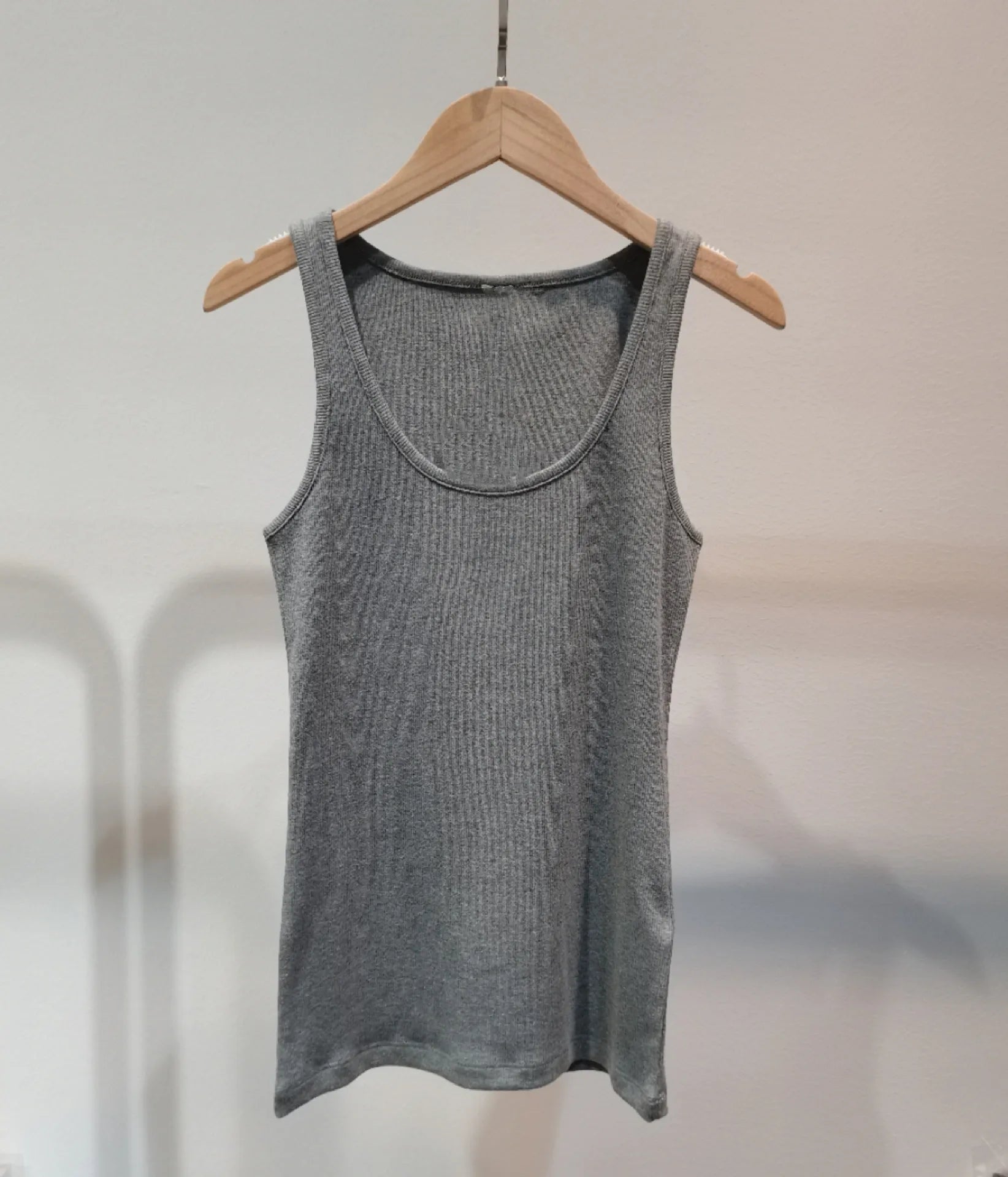 Women U Neck Rib Tank Top Solid Color Sleeveless Slim Fit Casual All-match Spring Summer Female Vest