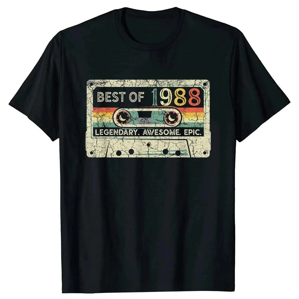 Retro T-shirt, Birthday Gift for Women Born in 1983 and 1988 Unlocked At Level 40, Short-sleeved T-shirt, Summer T-shirt.Y2K Top